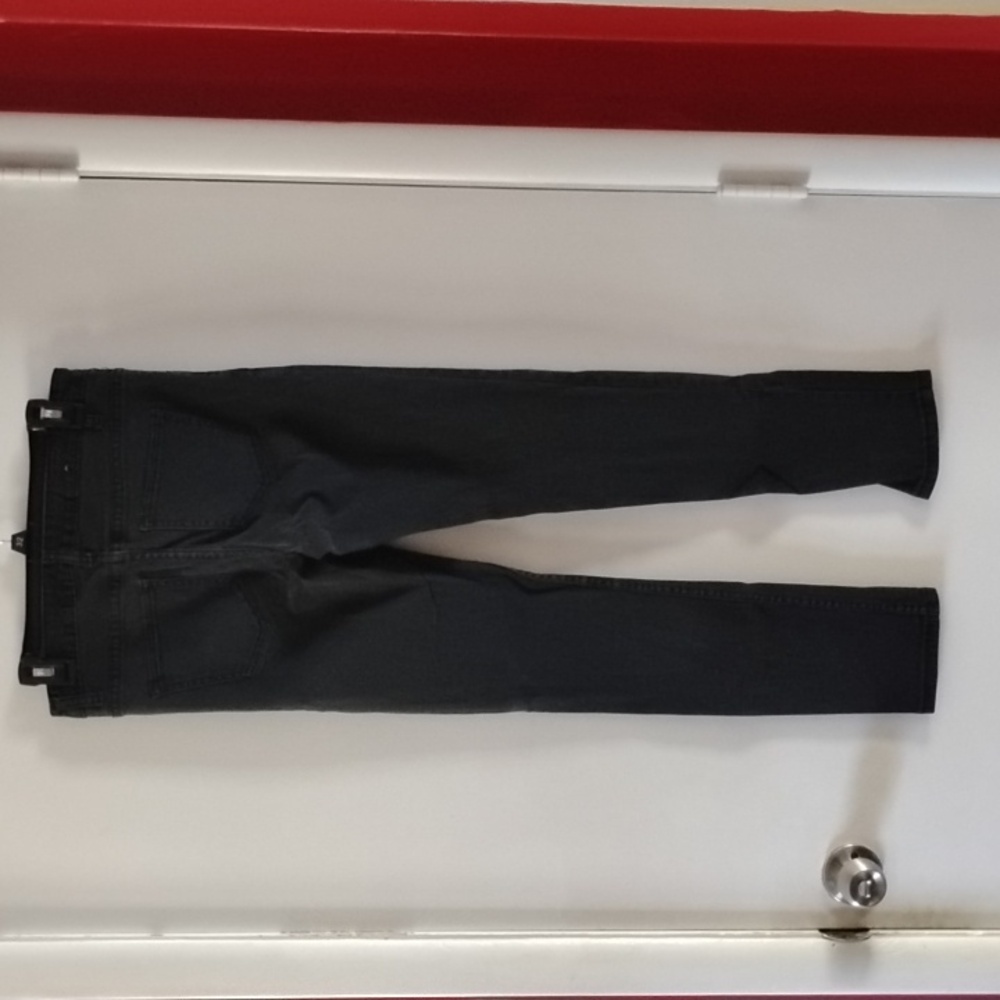 Adam Levine The Skinny Size 7/8 Black Denim Skinny Straight Leg Jean - Picture 2 of 6